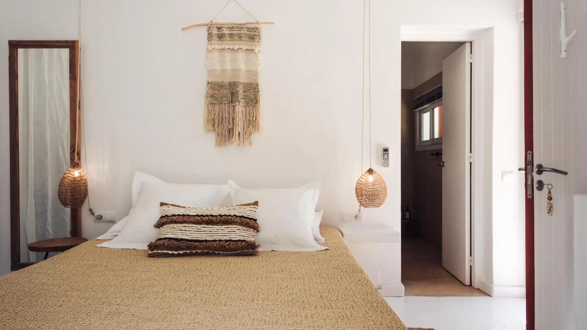 فندق Pure House Ibiza Sant Jordi de ses Salines إسبانيا